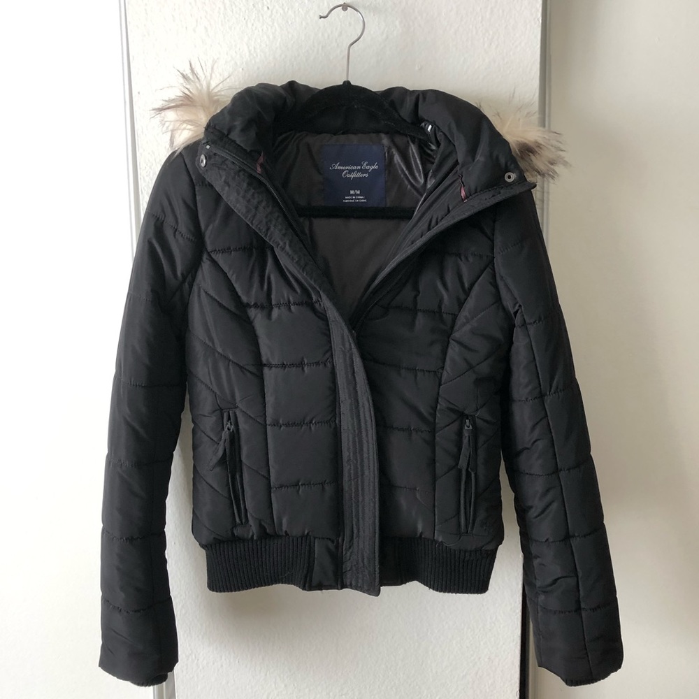 🌧 American Eagle Outfitters Zip Jacket